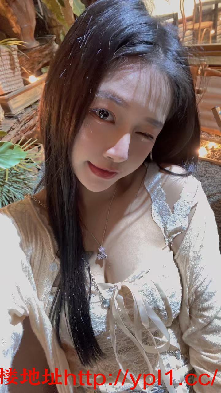 刚才的38E大胸