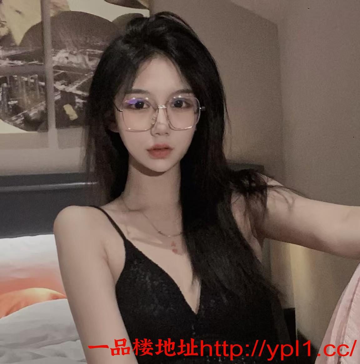 性感嫩妹胸大活好