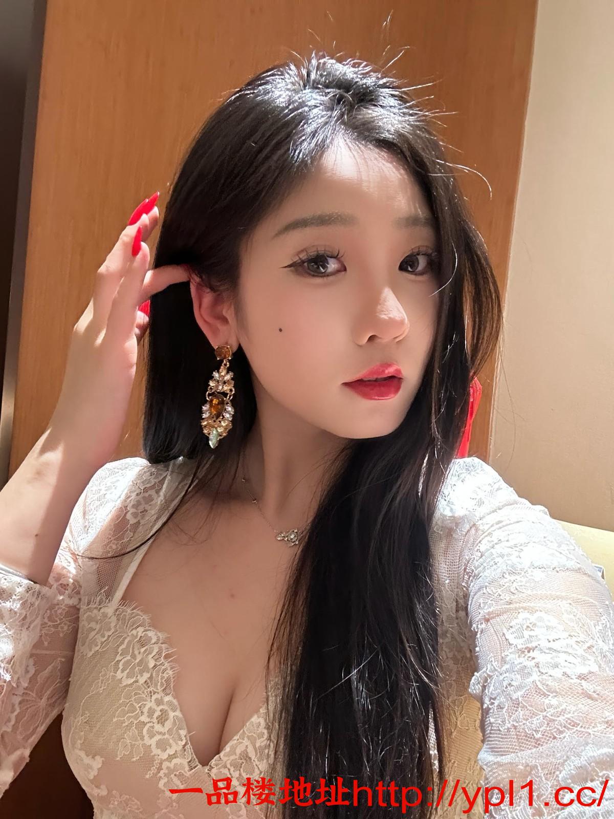 大胸嫩妹兼职
