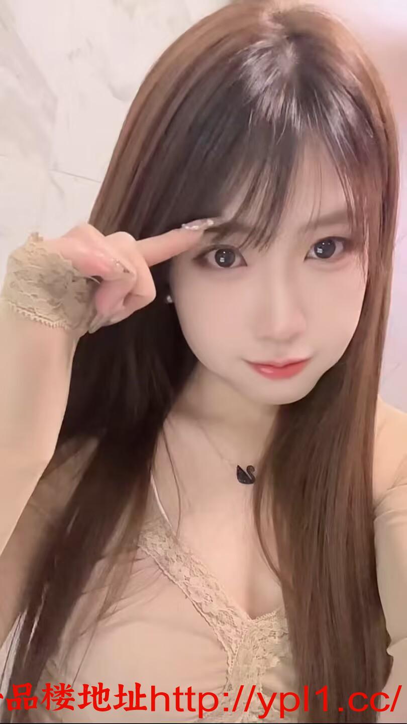 粉嫩兼职小妹